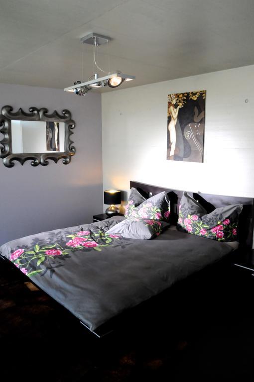 Morat Gaste Zimmer Kamer foto